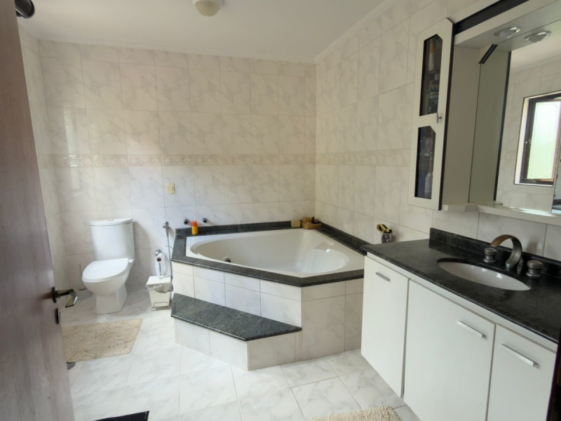 imóvel com 380m² - Adalgisa - Osasco