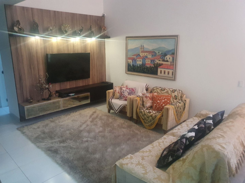 imóvel com 280m² - Antares - Maceió