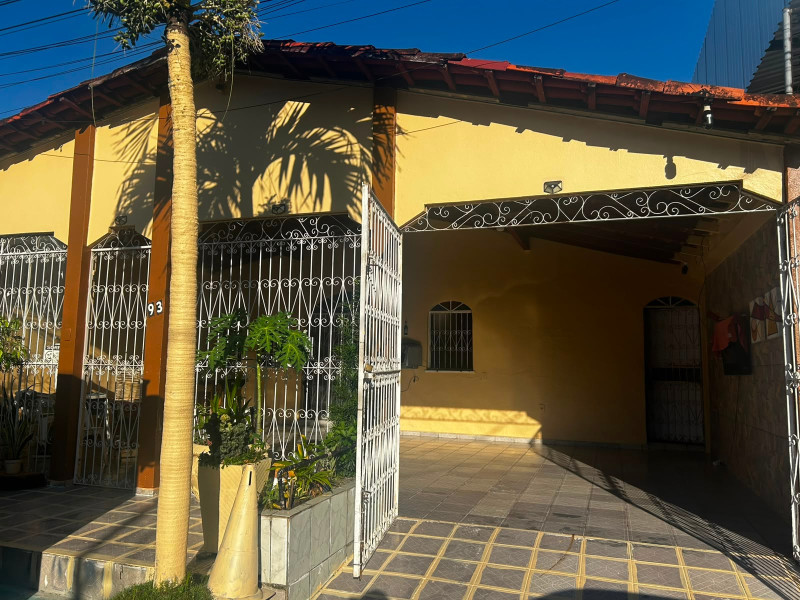 imóvel com 300m² - São José Operário - Manaus