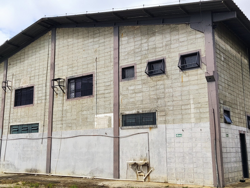 imóvel com 12600m² - Parque das Rodovias - Lorena