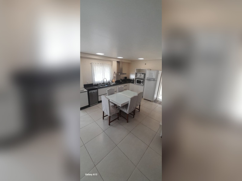 imóvel com 220m² - Jurerê - Florianópolis