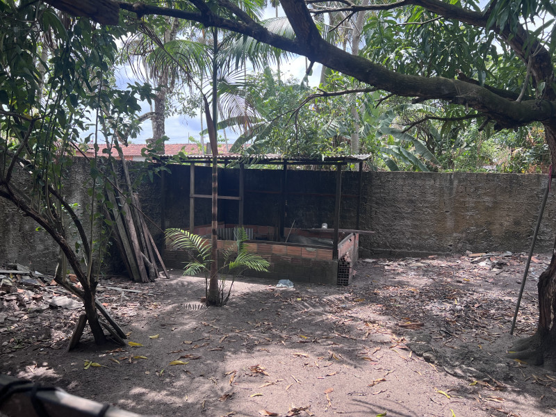 imóvel com 100m² - Centro - Santa Maria do Pará