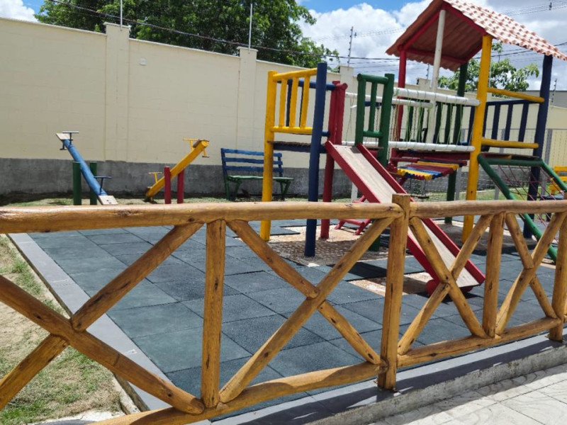 imóvel com 43m² - Nova Esperança - Feira de Santana