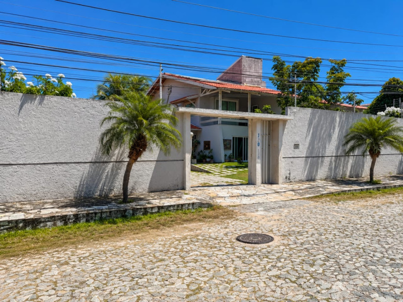 imóvel com 1080m² - De Lourdes - Fortaleza