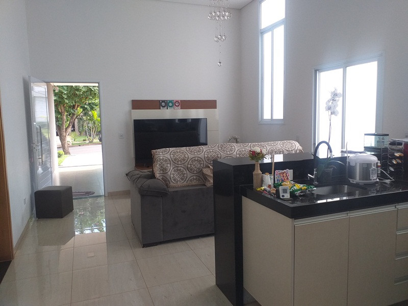 imóvel com 200m² - CENTRO - Olimpia