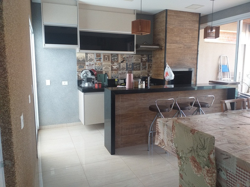 imóvel com 200m² - CENTRO - Olimpia