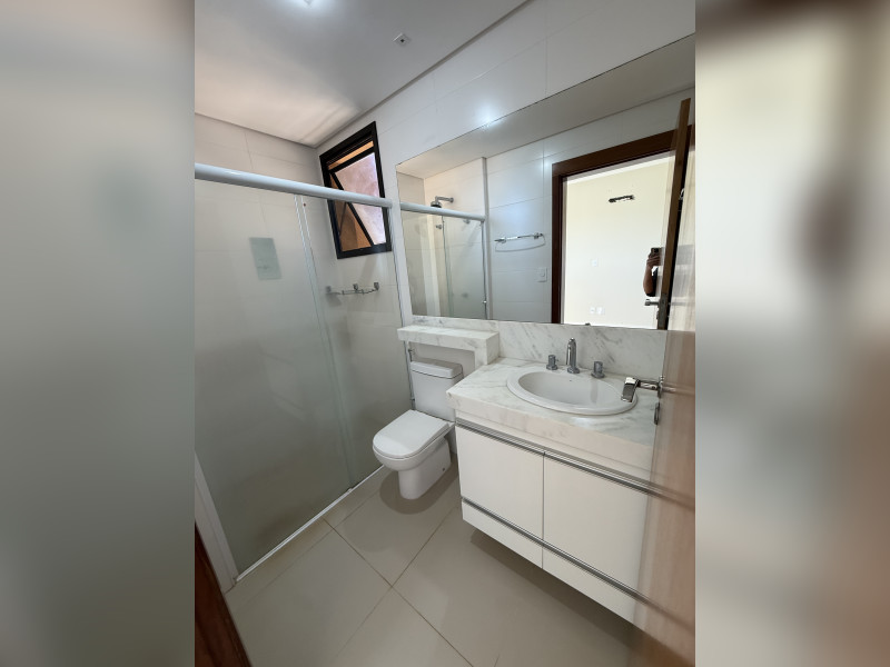 imóvel com 170m² - Parque Baguaçu - Araçatuba