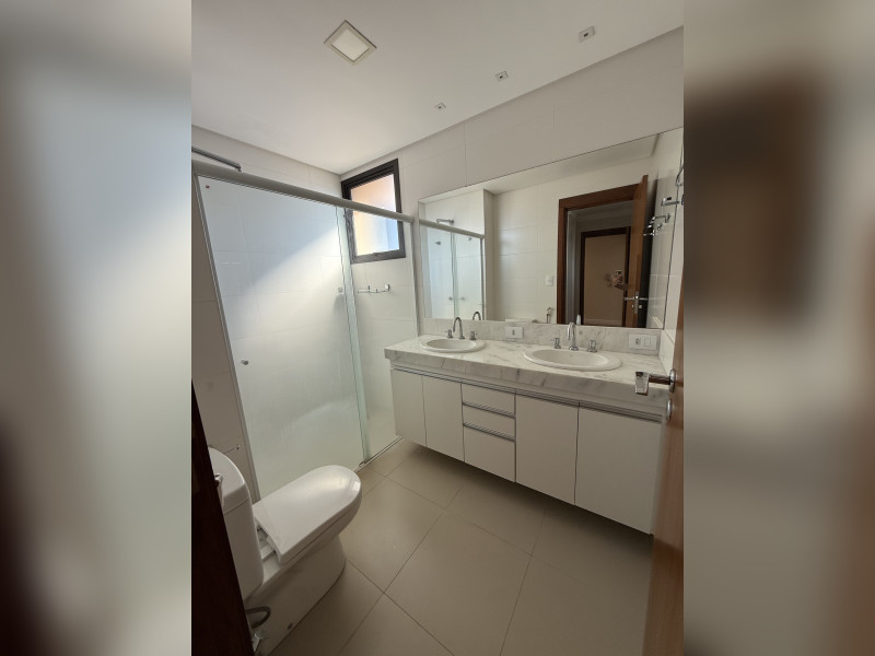 imóvel com 170m² - Parque Baguaçu - Araçatuba