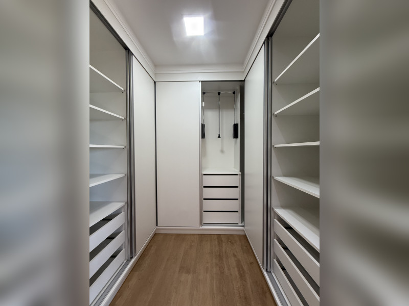 imóvel com 170m² - Parque Baguaçu - Araçatuba