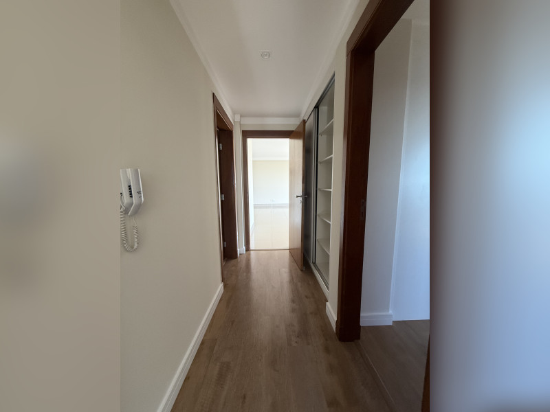 imóvel com 170m² - Parque Baguaçu - Araçatuba