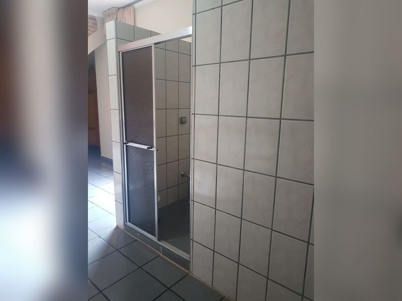 imóvel com 300m² - Centro - Rifaina