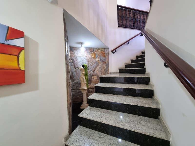imóvel com 420m² - Bairro Campos de Santo Antônio - Itú