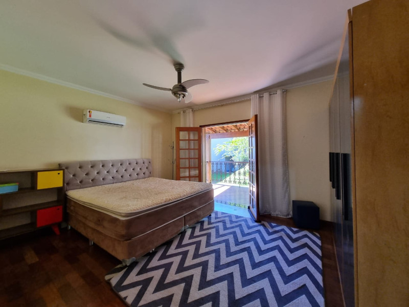 imóvel com 420m² - Bairro Campos de Santo Antônio - Itú