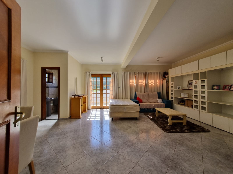 imóvel com 420m² - Bairro Campos de Santo Antônio - Itú