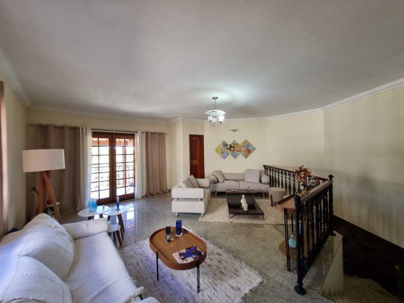 imóvel com 420m² - Bairro Campos de Santo Antônio - Itú