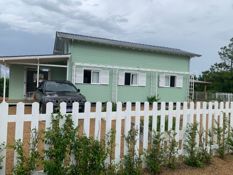 imóvel com 151m² - Centro - Laguna