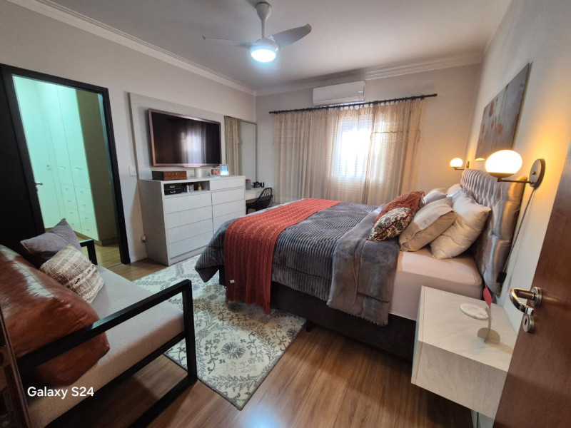 imóvel com 205m² - Jardim Floridiana - Rio Claro