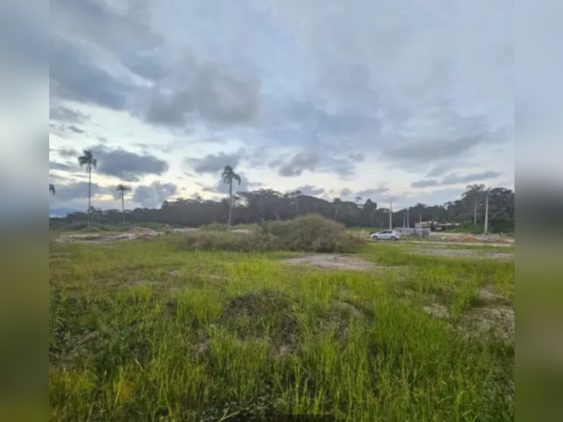 imóvel com 470m² - Centro - Itapoá