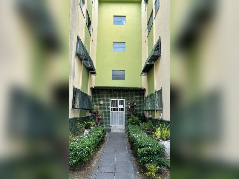 imóvel com 75m² - Tamarineira - Recife