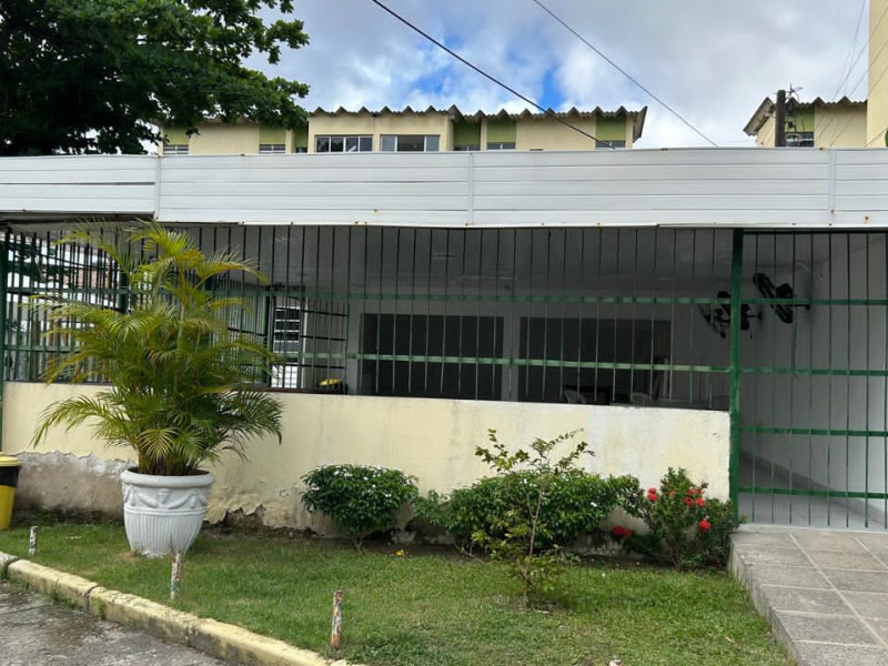 imóvel com 75m² - Tamarineira - Recife
