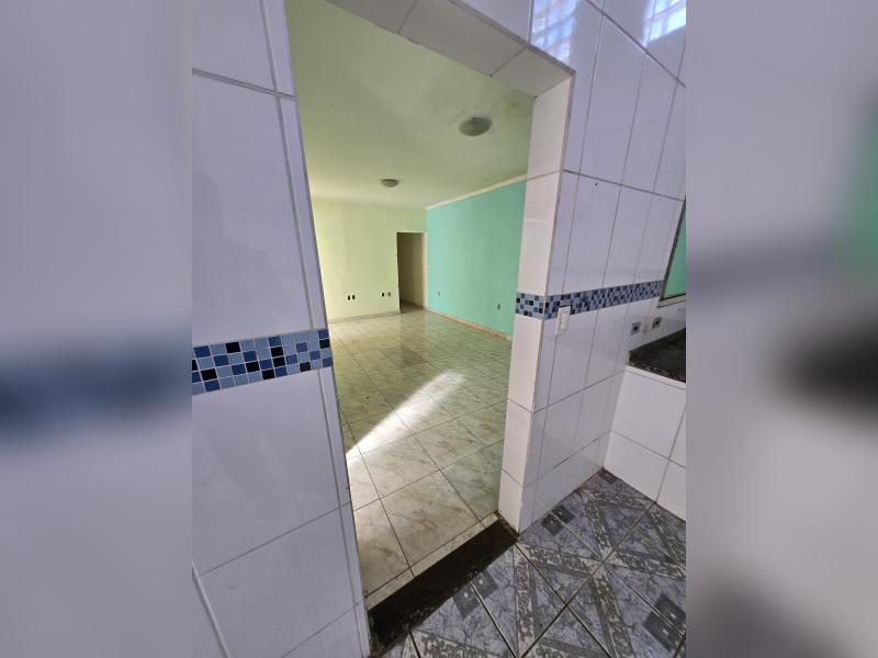 imóvel com 165m² - Centro - Santo Antonio de Posse