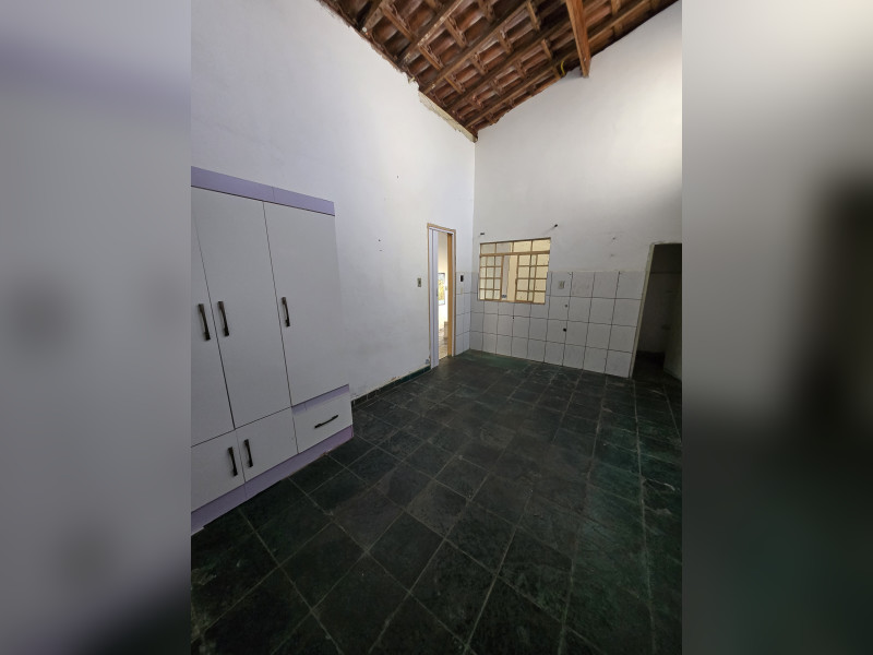 imóvel com 165m² - Centro - Santo Antonio de Posse