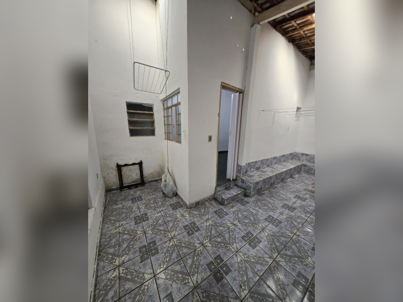 imóvel com 165m² - Centro - Santo Antonio de Posse