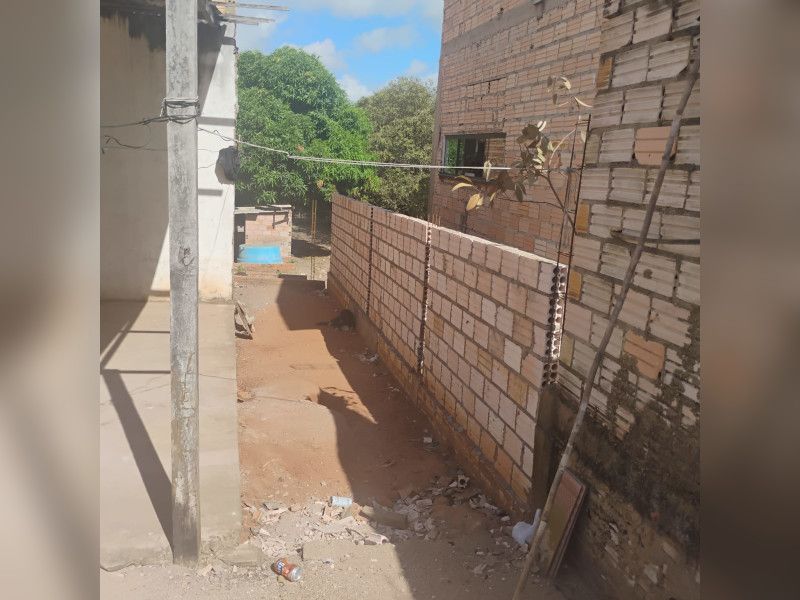imóvel com 650m² - Juá - Santarém
