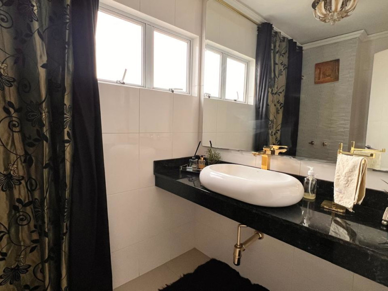 imóvel com 221m² - Tingui - Curitiba