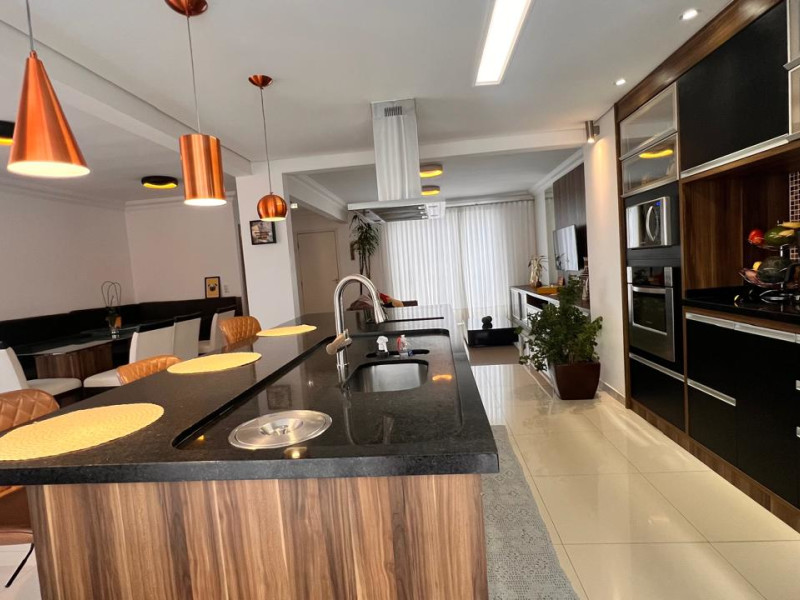 imóvel com 221m² - Tingui - Curitiba