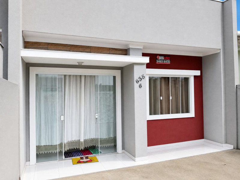 imóvel com 52m² - Centro - Pontal do Paraná