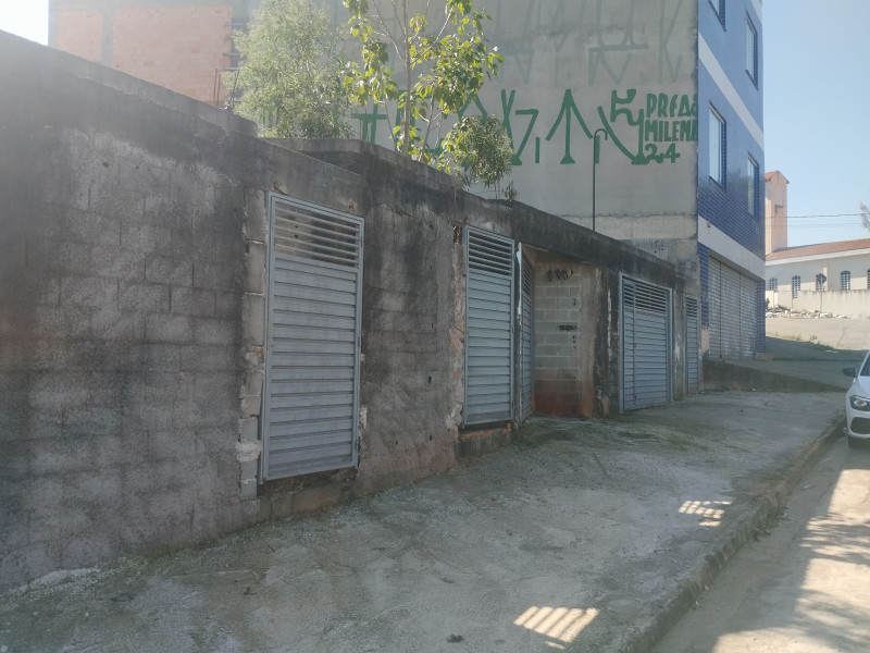 imóvel com 310m² - Altos da Santa Lucia - Carapicuiba