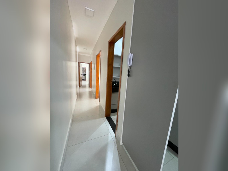imóvel com 180m² - Adalberto Simão Nader - Guarapari