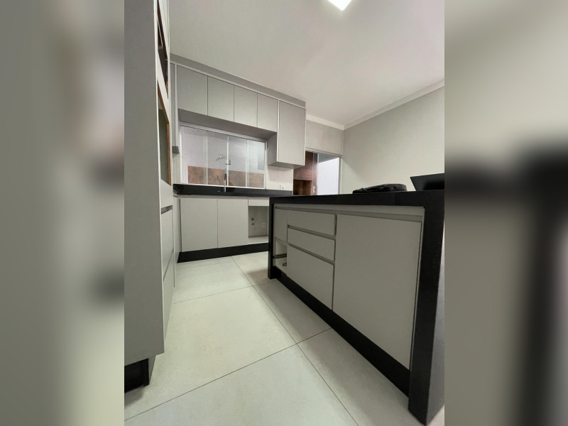 imóvel com 180m² - Adalberto Simão Nader - Guarapari