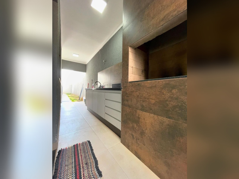 imóvel com 180m² - Adalberto Simão Nader - Guarapari