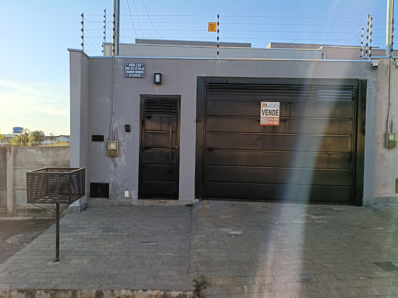 imóvel com 180m² - Adalberto Simão Nader - Guarapari