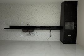 03584583-b7da-4e03-a44c-9b09252748ad.jpeg