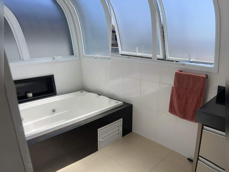imóvel com 391m² - Condomínio Residencial e Comercial Fazenda Santa Petronilla - Bragança Paulista
