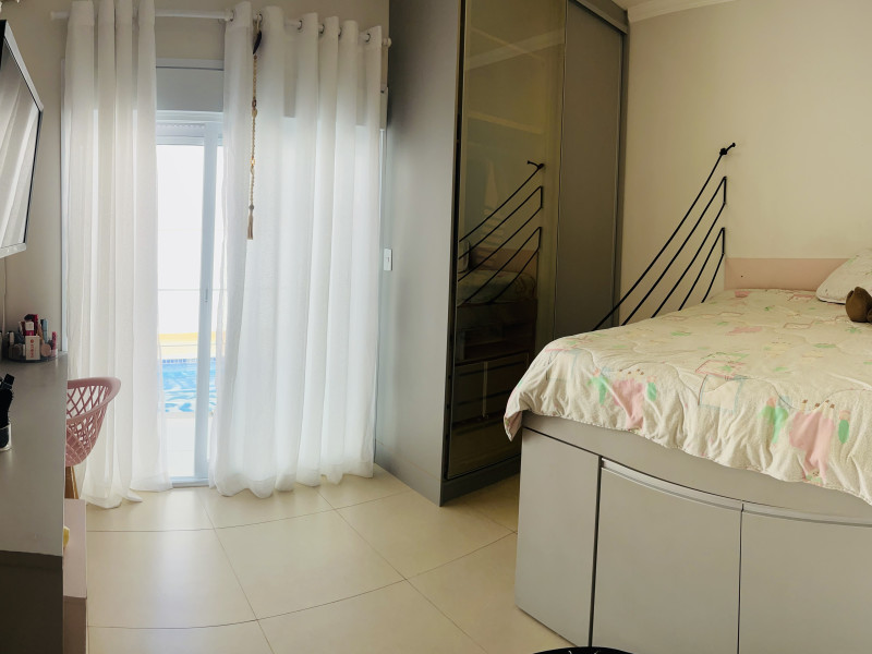 imóvel com 391m² - Condomínio Residencial e Comercial Fazenda Santa Petronilla - Bragança Paulista