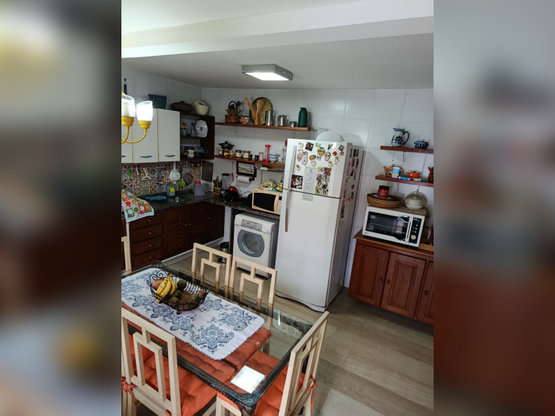 imóvel com 160m² - Centro - Rio das Ostras