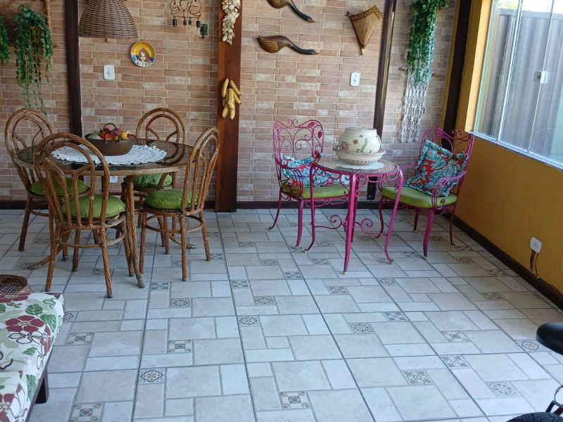 imóvel com 160m² - Centro - Rio das Ostras