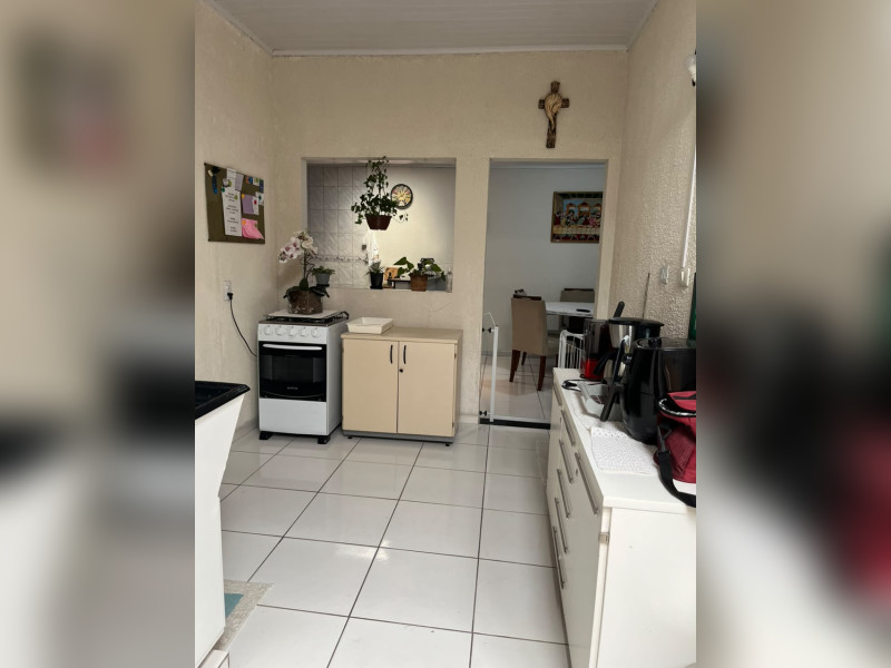 imóvel com 170m² - Sítio Cercado - Curitiba