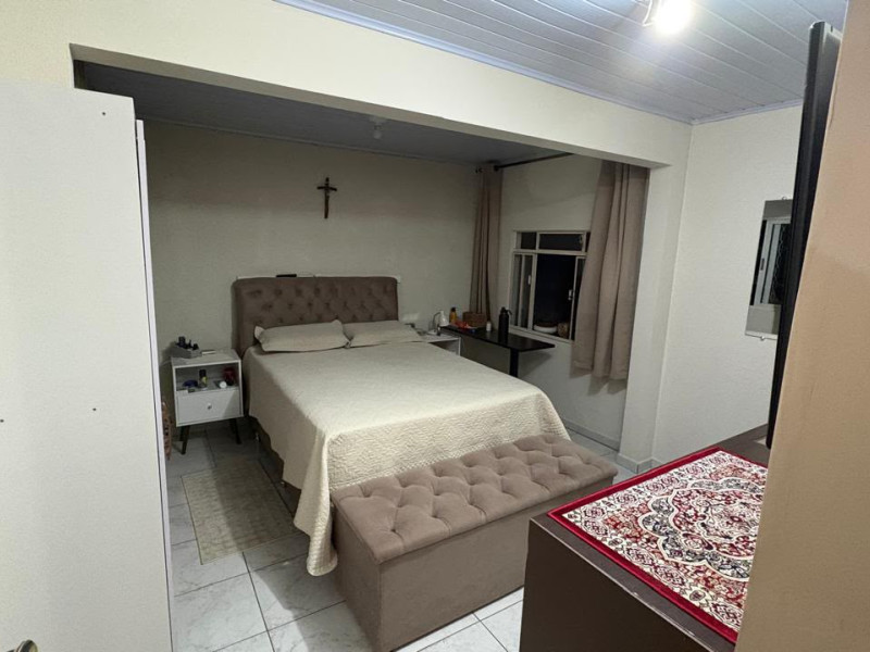 imóvel com 170m² - Sítio Cercado - Curitiba
