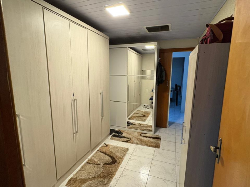 imóvel com 170m² - Sítio Cercado - Curitiba
