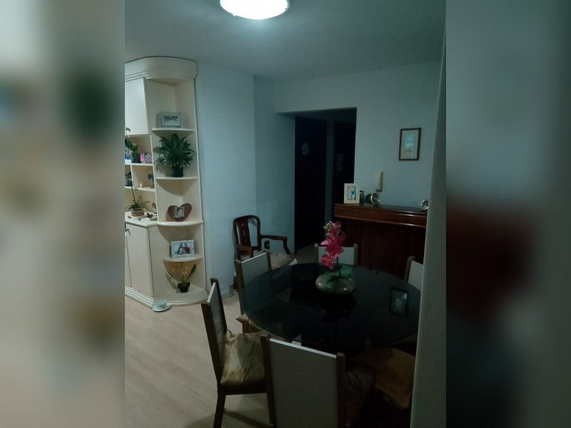 imóvel com 84m² - Capão Raso - Curitiba