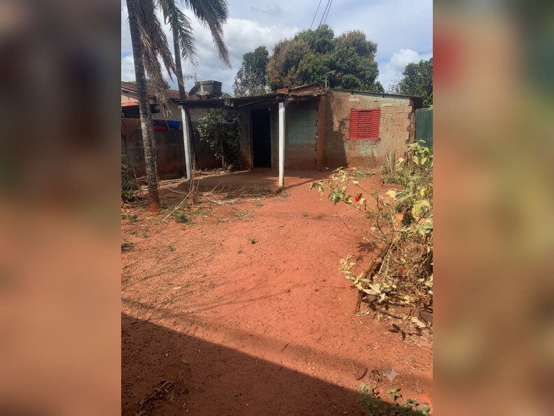 imóvel com 20m² - Centro - Monte Alegre de Minas