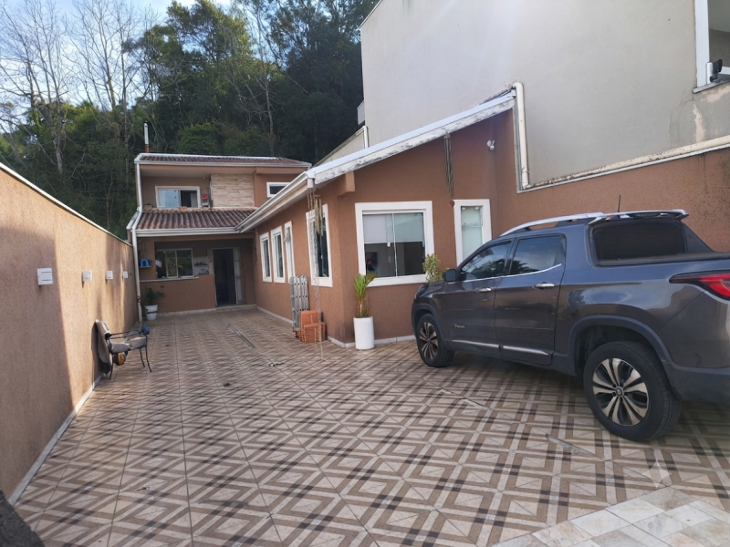 imóvel com 130m² - Planta Almirante - Almirante Tamandaré