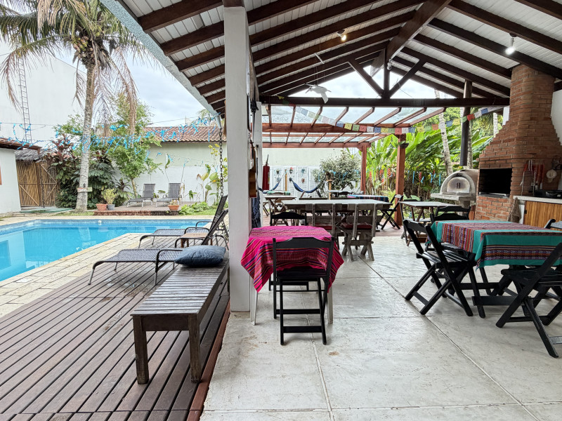 imóvel com 900m² - Praia Grande - Ubatuba