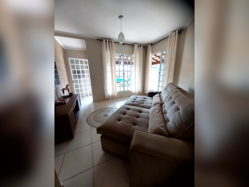 imóvel com 234m² - Loteamento do Carmindo (Colônia do Marçal) - São João del Rei