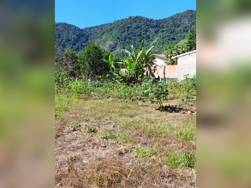 imóvel com 318m² - Papucaia - Cachoeiras de Macacu